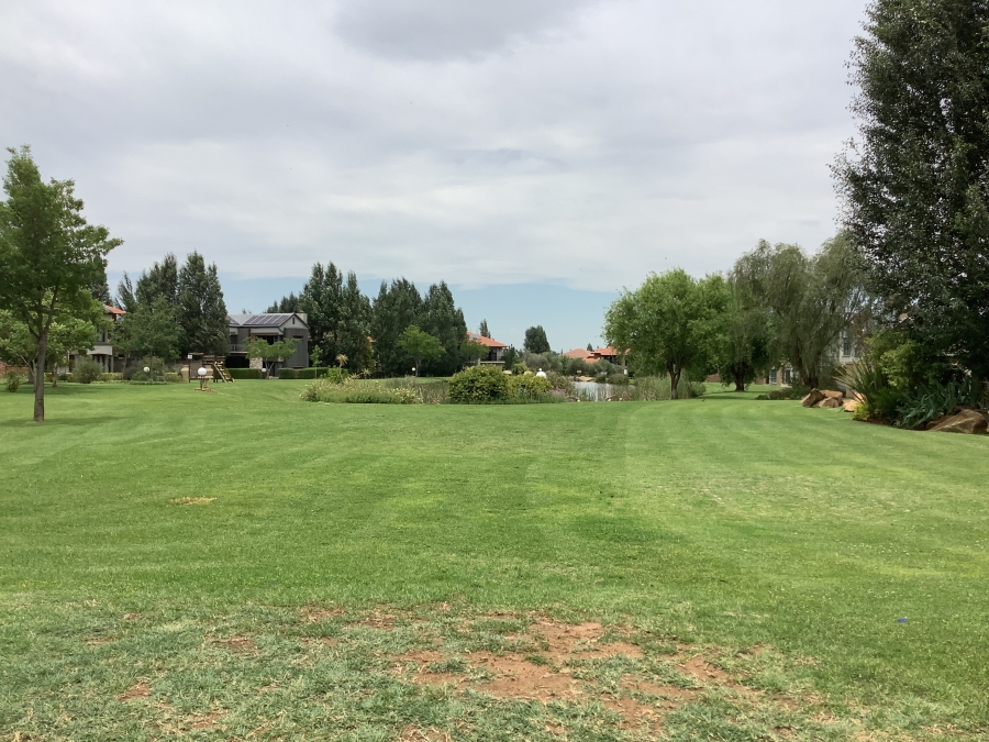 0 Bedroom Property for Sale in Tuscany Ridge North West